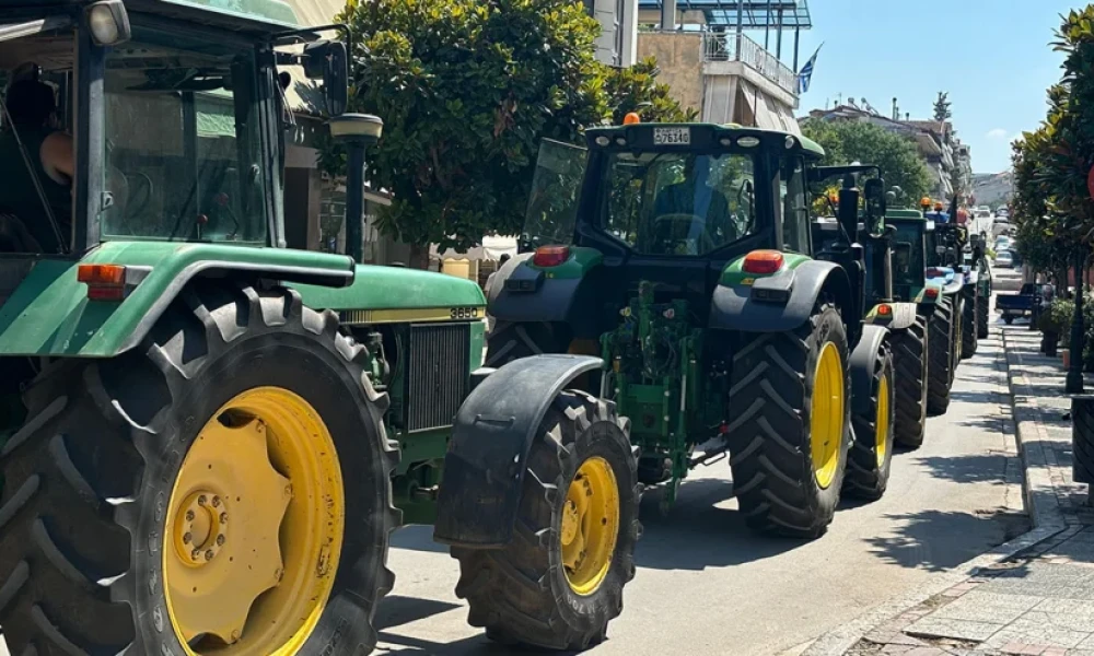 Αγρότες: Σε πλήρη λειτουργία τα 15 Κέντρα Διανομής και Υποστήριξης